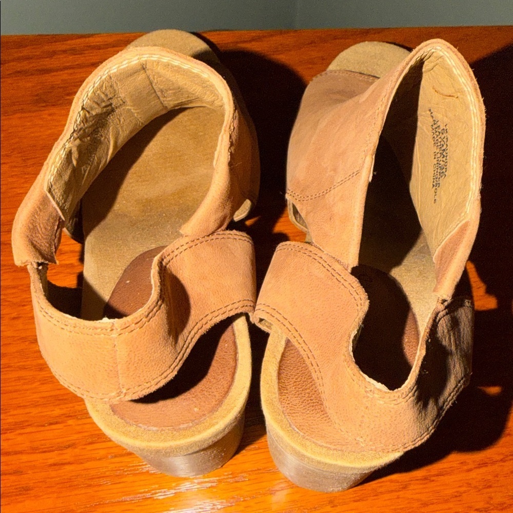 Lucky Brand Saundra Dress Sandals - Picture 5 of 6